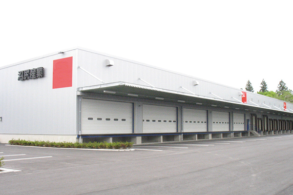 当初初の3温度帯倉庫 岩間低温物流センター開設